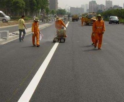公路交通道路划线质量控制措施有哪些？