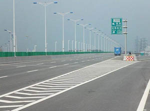 道路公路交通警告标志牌的含意和归类有哪些?